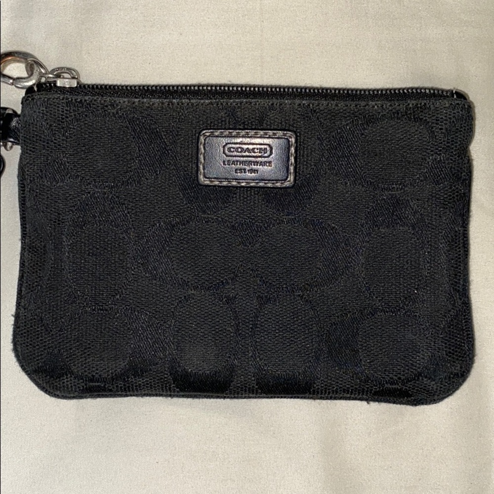 Coach wristlet - Black